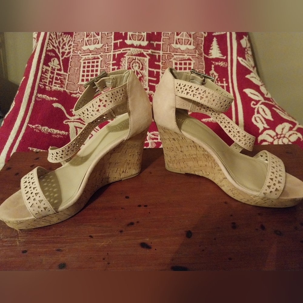 Womens wedges